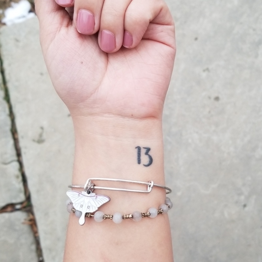 2 for $20 Alex & Ani set